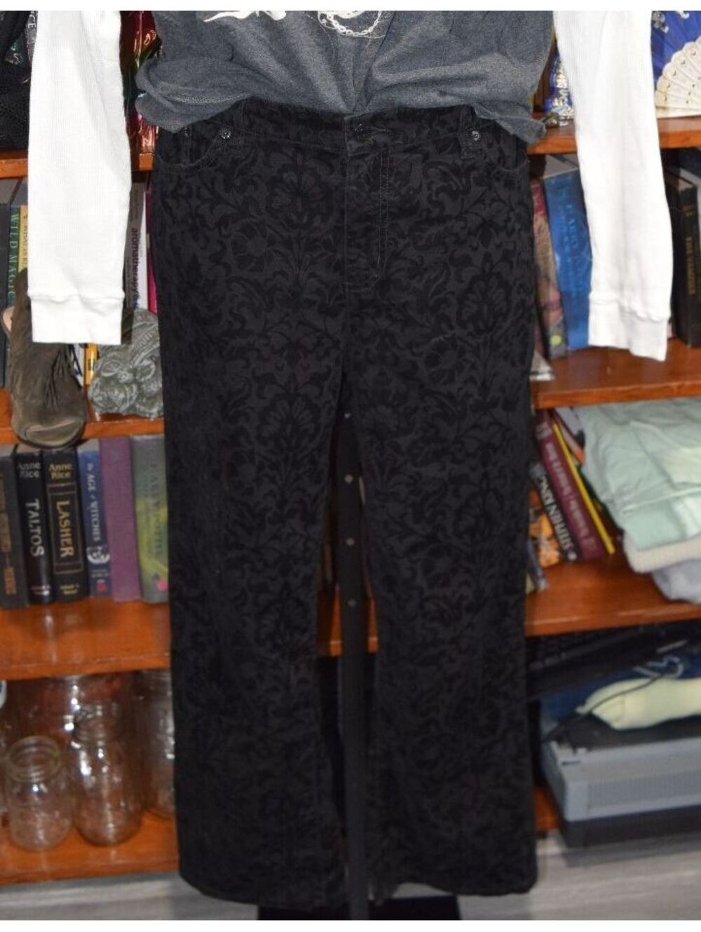 Lauren Ralph Lauren Black Velvet Leaf/vine Patterned Jeans size 12 Goth